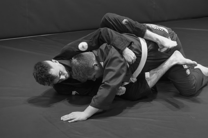 jiu jitsu grapple